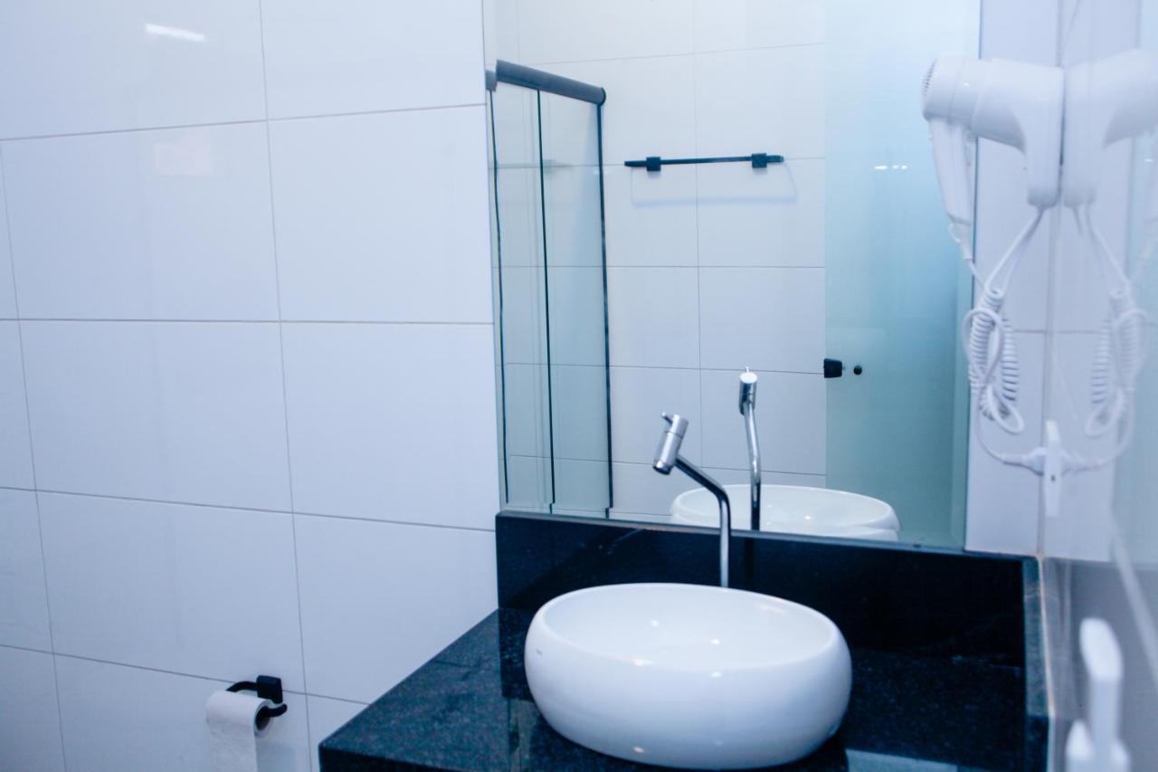Hotel E Motel Madrugada Иту Екстериор снимка