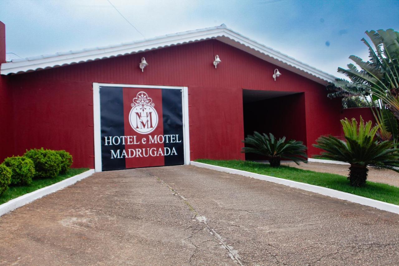 Hotel E Motel Madrugada Иту Екстериор снимка