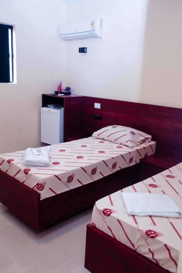 Hotel E Motel Madrugada Иту Екстериор снимка
