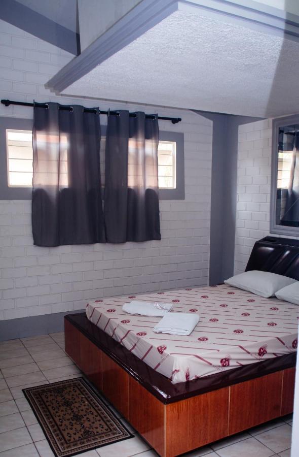 Hotel E Motel Madrugada Иту Екстериор снимка